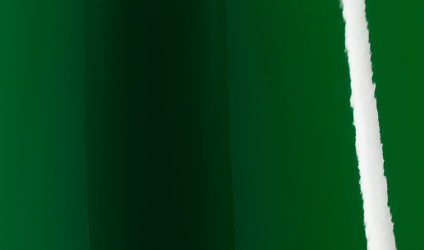 Avery Dennison® SW900 Series Supreme Wrapping Film™ Gloss Dark Green (SW900-792-O)