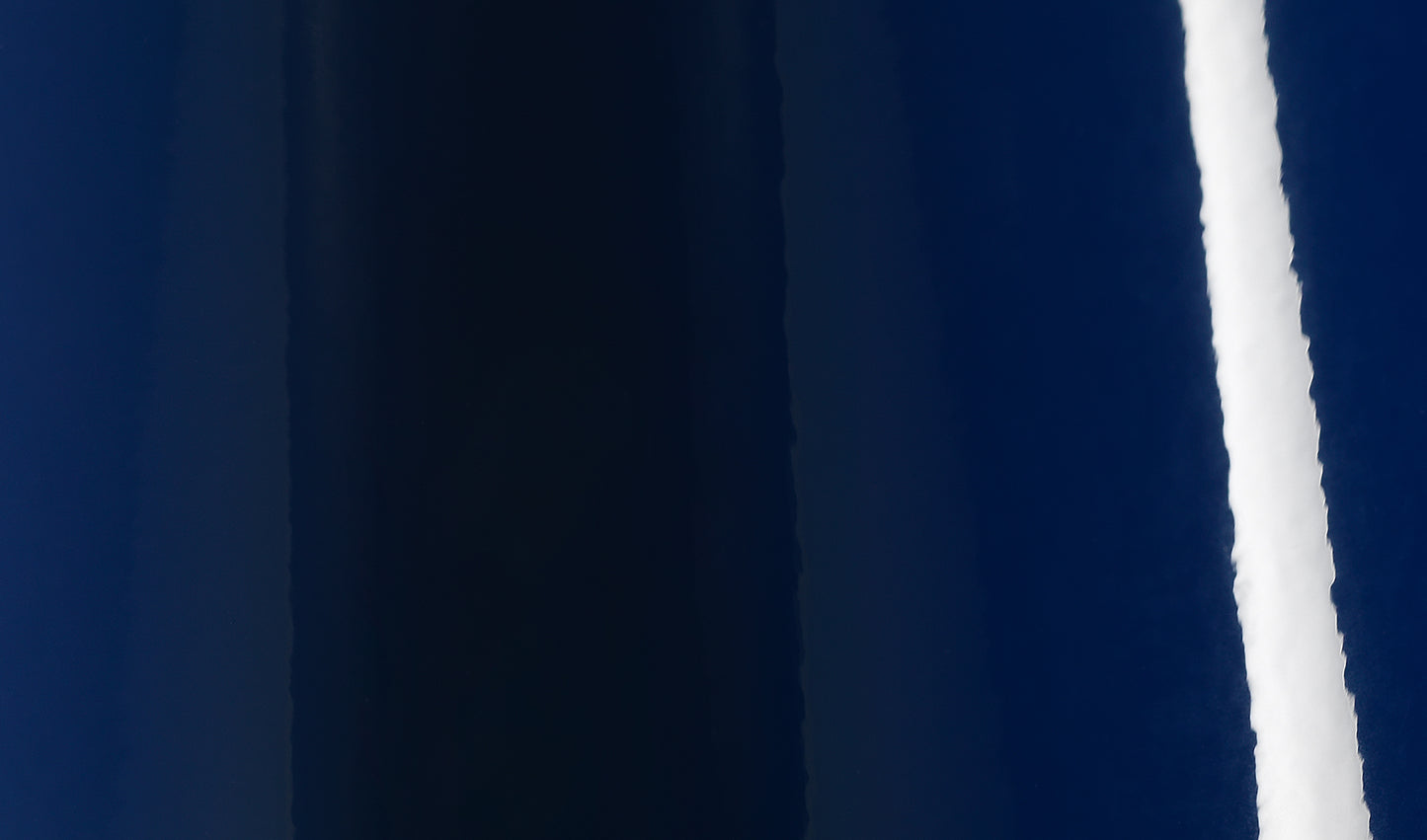 Avery Dennison® SW900 Series Supreme Wrapping Film™ Gloss Indigo Blue (SW900-699-O)